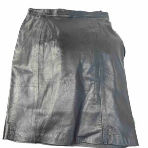 EUC!! Vintage Leather Skirt (Ladies) by Outerwear by Phoenix Size 3/4